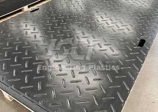 4x8 HDPE Composite Plastic Ground Protection Pad Temporary Construction Road Protector for Ground Protection